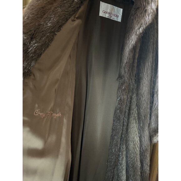 Mobwife Vintage 90s Alaskan Beaver long hair Fur Coat - Picture 4 of 7